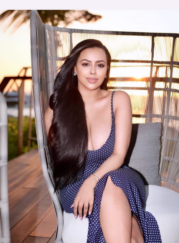 Bundles Installed Wavy