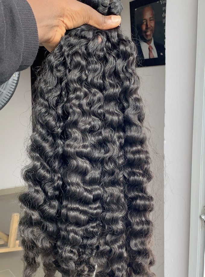Lush Curly