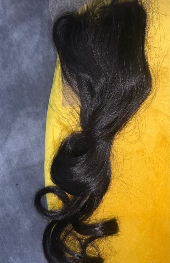 Signature Wavy Closure