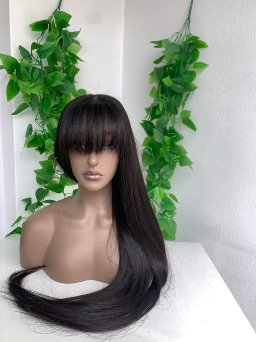 Ms Banks - Image 7