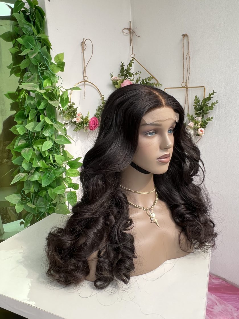 Pretty Banks - Image 6